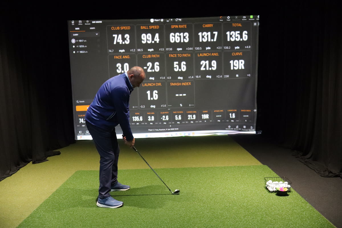 Full shot data dashboard on TrackMan screen